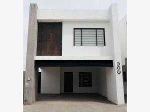Casa en venta en Los Viñedos, Torreón, Coahuila de Zaragoza Casa en venta en Los Viñedos, Torreón, Coahuila de Zaragoza