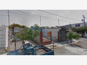 Casa en venta en Lindavista, Villa de Álvarez — foto 3 de 10