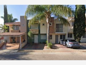 Casa en venta en Real Del Bosque, Zapopan — foto 2 de 7
