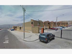 Casa en venta en El Laurel I, Tijuana — foto 2 de 12