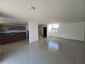 Casa en venta en Residencial las Trojes, Corregidora — foto 2 de 30