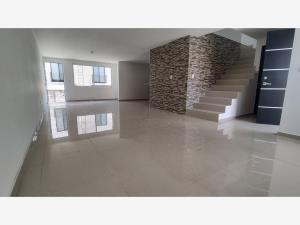 Casa en venta en Residencial las Trojes, Corregidora — foto 2 de 26