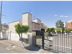 Casa en Residencial La Gloria, Querétaro, Querétaro