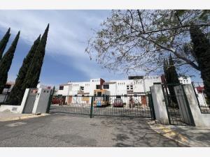 Casa en venta en Altus Bosques, Tlajomulco de Zúñiga — foto 3 de 9