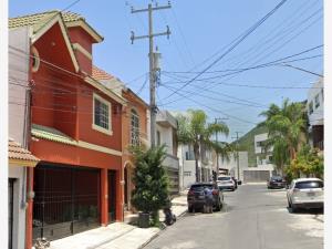 Casa en venta en Prados de la Silla, Monterrey — foto 3 de 5