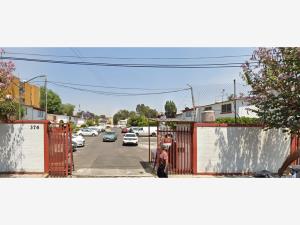 Casa en Benito Juarez, Iztapalapa, Ciudad de México