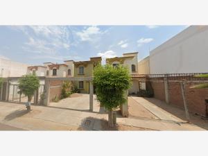 Casa en Villas del Humaya, Culiacán, Sinaloa