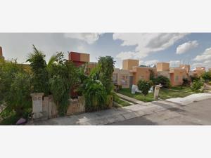 Casa en venta en Misión Las Flores, Playa del Carmen — foto 1 de 7