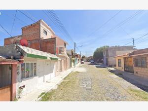 Casa en venta en Infonavit Pedregoso, San Juan del Río — foto 2 de 17