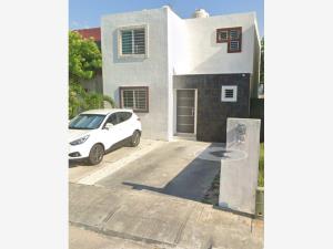 Casa en venta en Luis Echeverria Alvarez, Mérida — foto 3 de 8