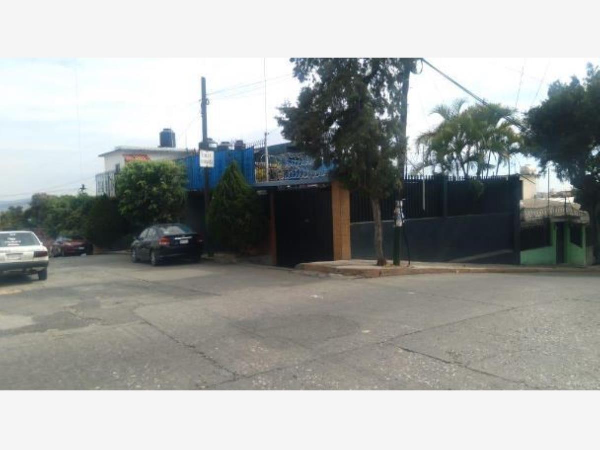 Casa en venta en Satelite, Cuernavaca — foto 1 de 15