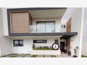 Casa en venta en Llano Grande (El Salitre), Metepec — foto 2 de 11