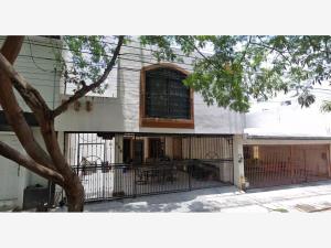 Casa en venta en Valle del Contry, Guadalupe — foto 2 de 12