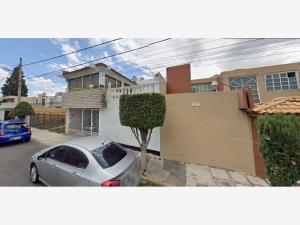 Casa en Naucalpan, Naucalpan de Juárez, México