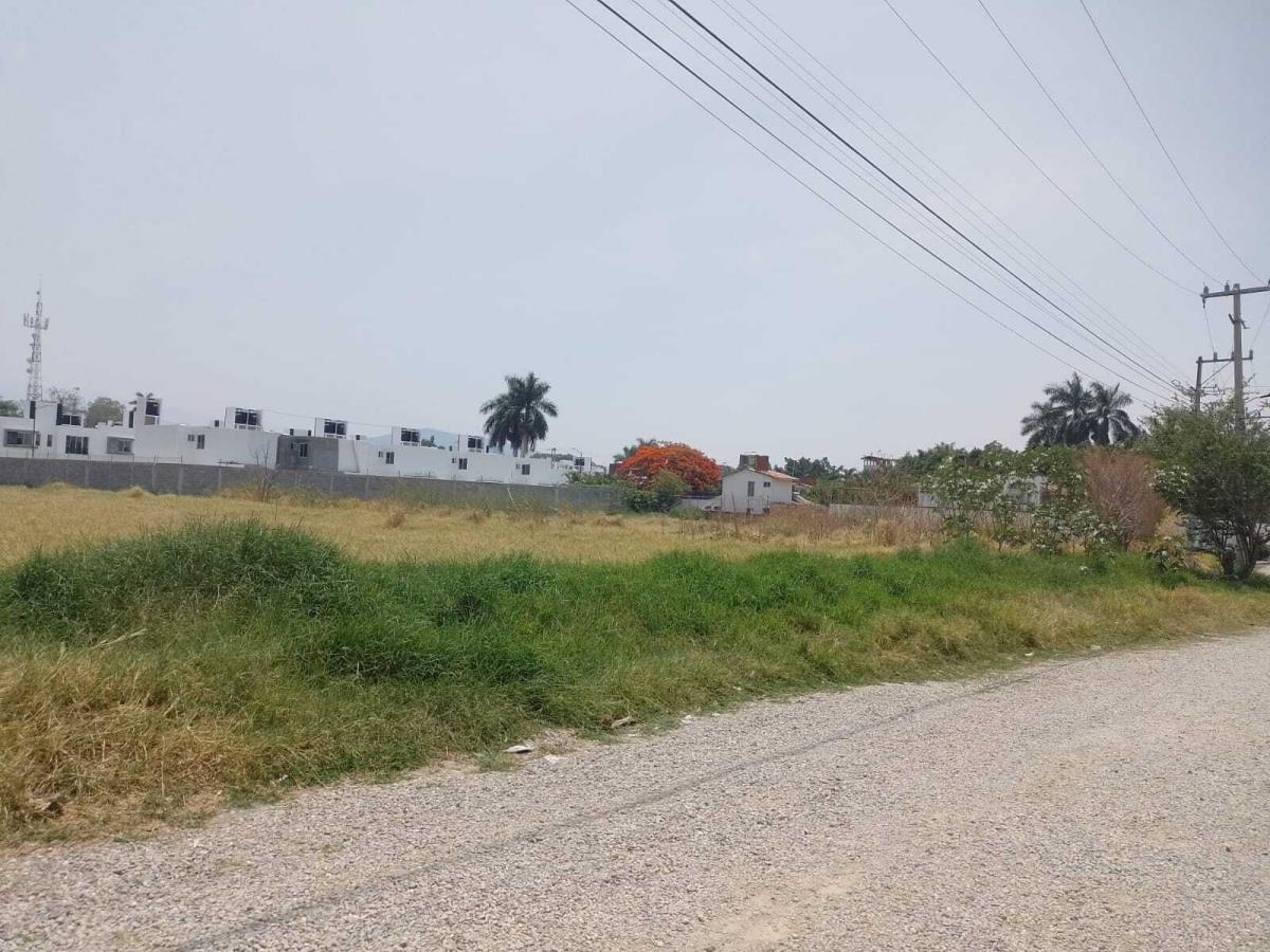 Terreno en venta en Centro Jiutepec, Jiutepec — foto 1 de 8