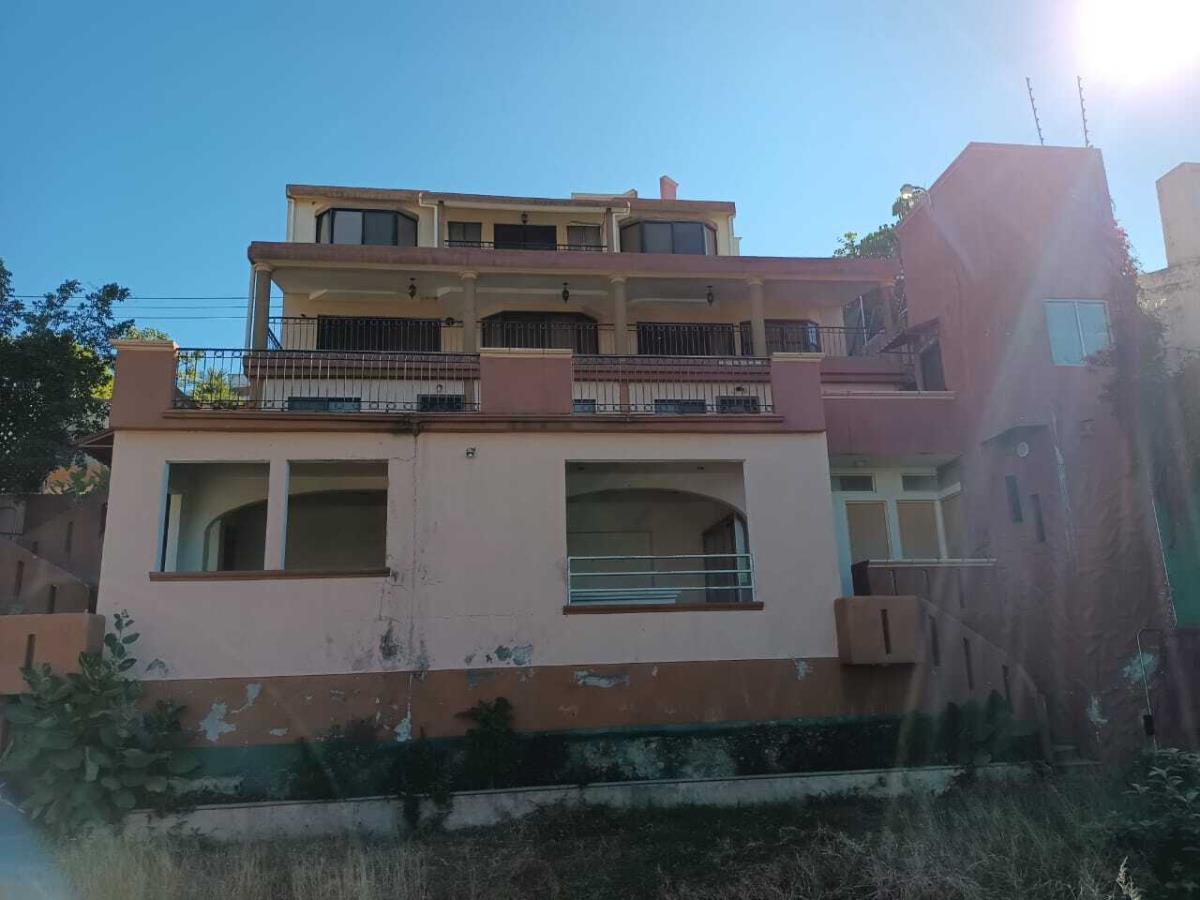 Casa en venta en Club de Golf, Cuernavaca — foto 1 de 29