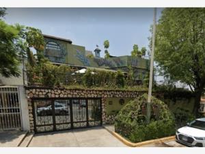 Casa en Ciudad Satelite, Naucalpan de Juárez, México