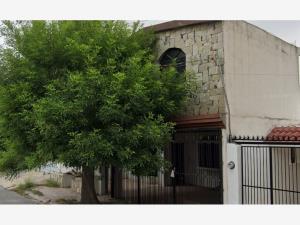 Casa en Los Cedros, Monterrey, Nuevo León