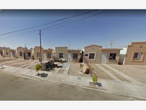 Casa en venta en Villa Residencial del Prado, Mexicali — foto 2 de 7
