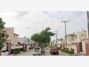 Casa en venta en Residencial San Miguel, Carmen — foto 2 de 11