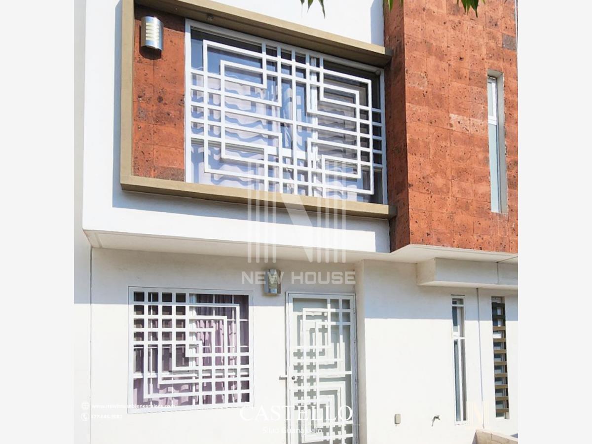 Casa en venta en Castello ll, León — foto 1 de 5