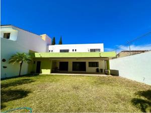 Casa en venta en Bugambilias, Zapopan — foto 2 de 10