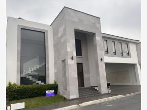 Casa en venta en Valle de Cristal, Monterrey — foto 2 de 8