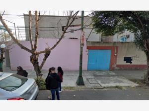Casa en Nueva Santa Maria, Azcapotzalco, Ciudad de México