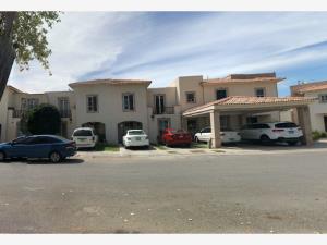 Casa en venta en Residencial Senderos, Torreón — foto 2 de 18