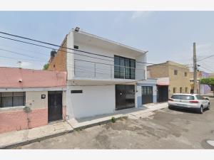 Casa en Quintero, San Pedro Tlaquepaque, Jalisco