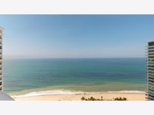 Departamento en venta en Zona Hotelera Norte, Puerto Vallarta — foto 3 de 32