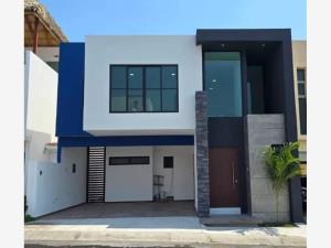 Casa en venta en Las Lomas Residencial, Alvarado — foto 2 de 18
