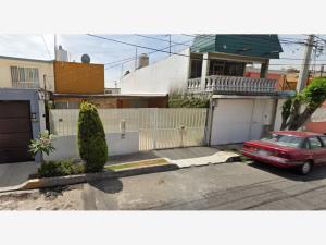 Casa en venta en Prados del Rosario, Azcapotzalco — foto 3 de 12