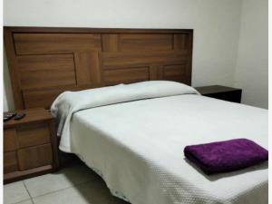 Casa en venta en Valle del Country, Tepic — foto 2 de 7