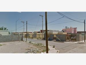 Casa en Paseos del Camino Real, Chihuahua, Chihuahua