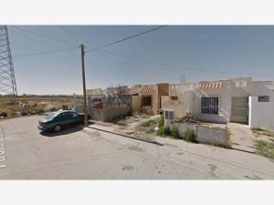 Casa en venta en Los Arcos, Juárez — foto 2 de 10