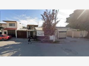 Casa en venta en INFONAVIT Santa Rosa, Gómez Palacio — foto 3 de 12