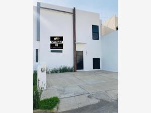 Casa en venta en Villas Diamante, Villa de Álvarez — foto 2 de 31