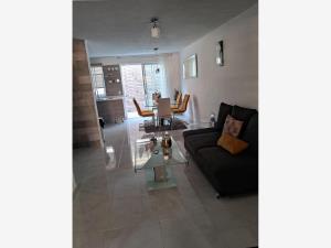 Casa en venta en Brisas del Lago, León — foto 3 de 6