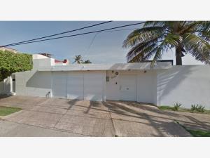 Casa en Maria de la Piedad, Coatzacoalcos, Veracruz de Ignacio de la Llave