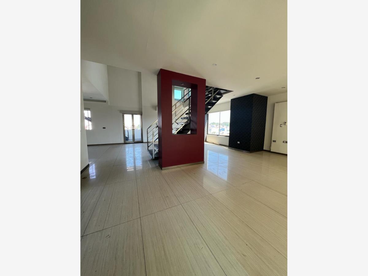 Edificio en renta en Jesus Garcia, Centro — foto 1 de 53