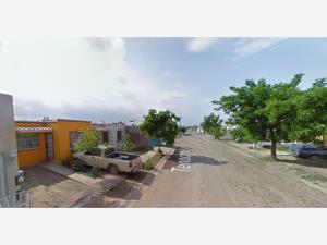 Casa en venta en Villas del Manantial, Culiacán — foto 3 de 11