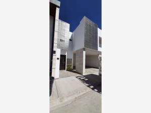 Casa en venta en Los Viñedos, Torreón — foto 2 de 10