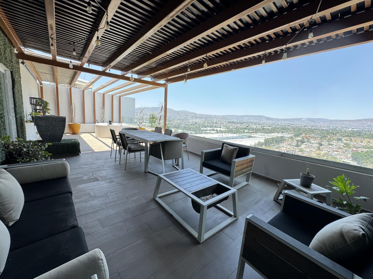 Casa en venta en Paisajes del Tesoro, San Pedro Tlaquepaque — foto 1 de 58