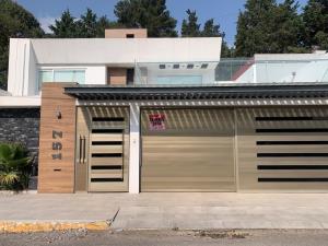 Casa en San Carlos, Metepec, México