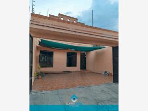 Casa en venta en Defensores de Puebla, Morelia — foto 2 de 21