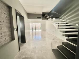 Casa en venta en Altozano la Nueva Laguna, Gómez Palacio — foto 2 de 19