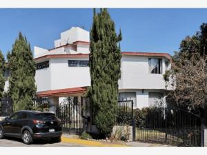 Casa en Residencial Chiluca (Club de Golf Chiluca), Atizapán de Zaragoza, México