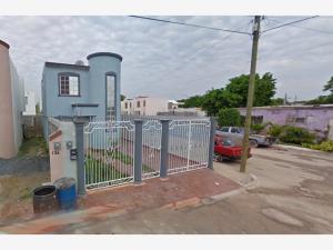 Casa en El Rosario, Reynosa, Tamaulipas