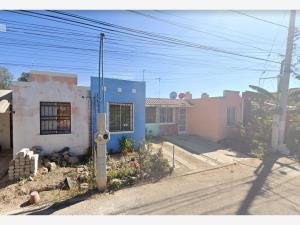 Casa en venta en Hacienda los Eucaliptos, Tlajomulco de Zúñiga — foto 2 de 7